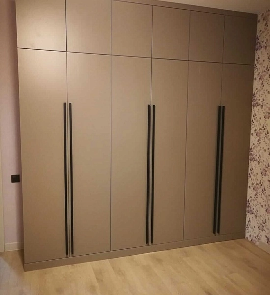 ������� ��������� ���� � ����������